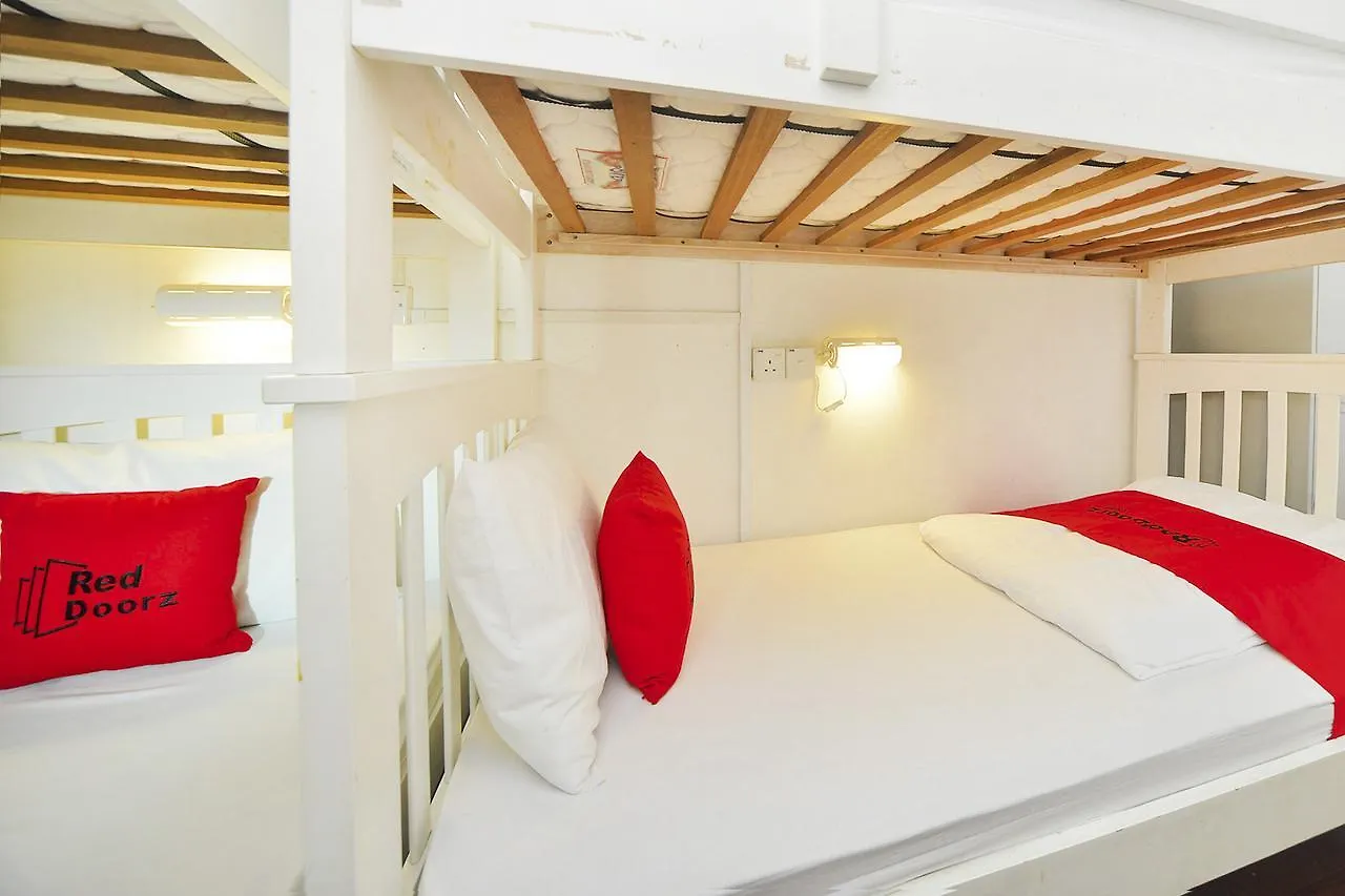 Reddoorz Hostel Near Club Street سنغافورة 0*,